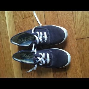 Navy Keds